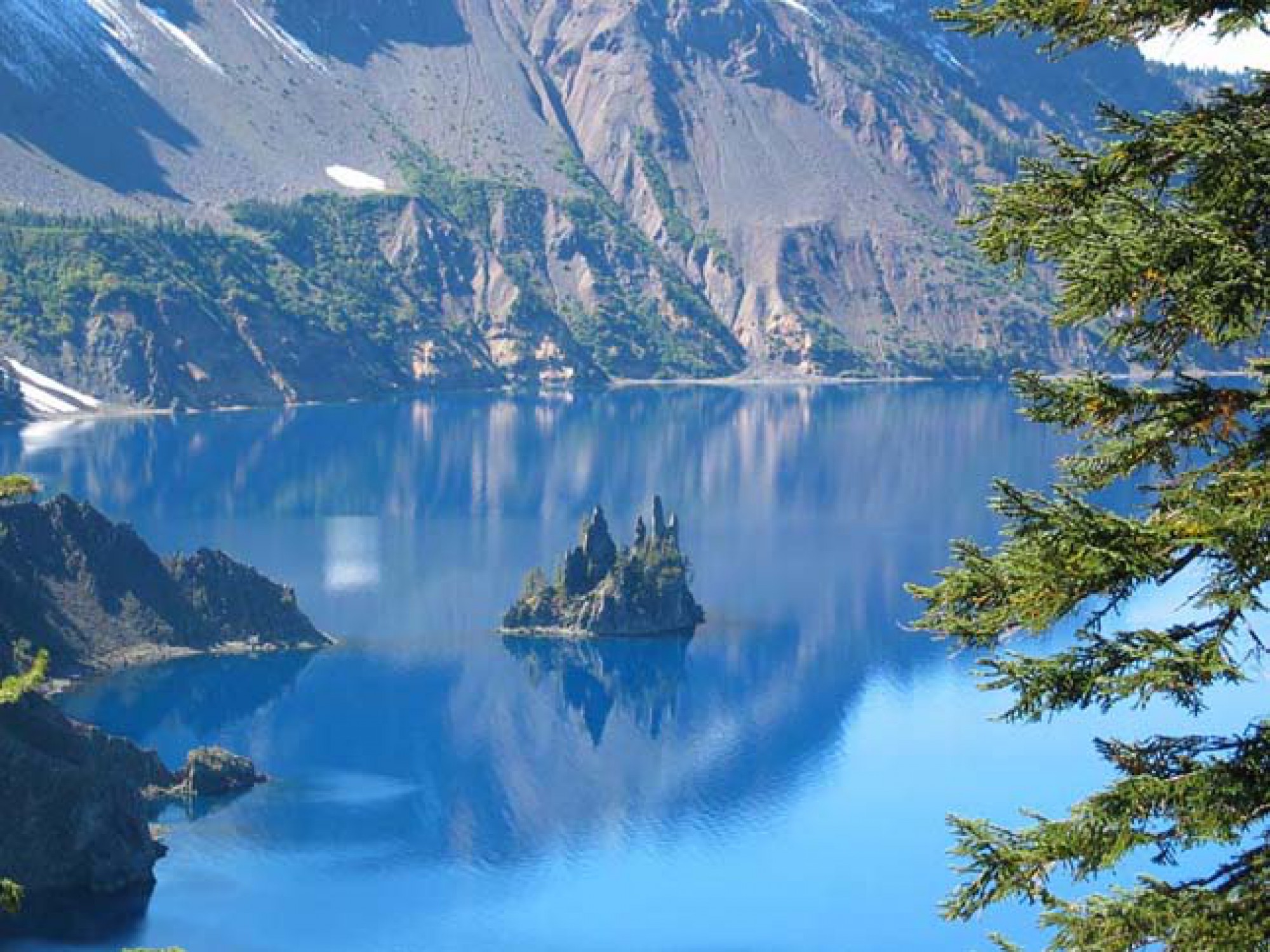 Какая страна известна озерами. Озеро Крейтер Орегон. Озеро Карачай. Озеро Карачай, Россия. Озеро Карачай в Челябинской области.